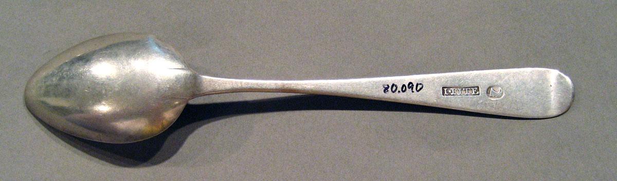 1998.0004.984 Silver Spoon underside