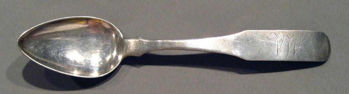 1998.0004.985.001 Silver Spoon upper surface