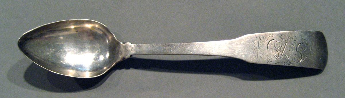 1998.0004.986 Silver Spoon upper surface