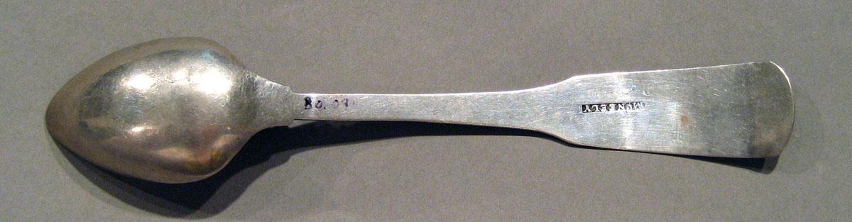 1998.0004.986 Silver Spoon underside