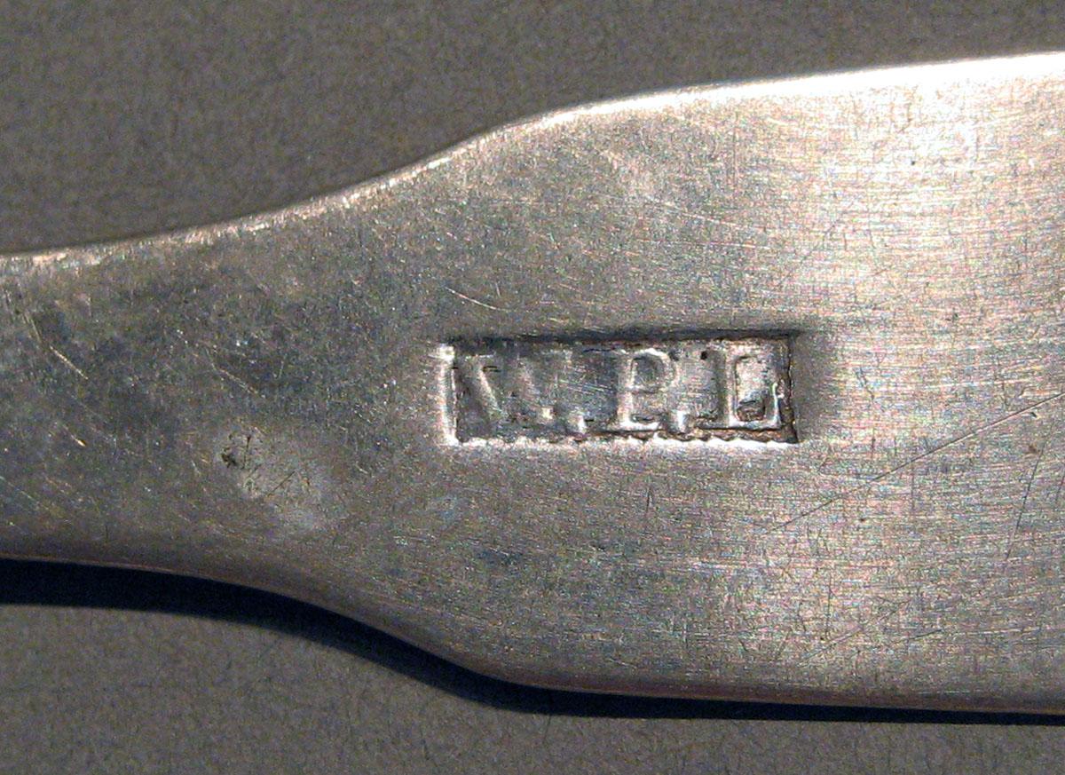1998.0004.988 Silver Spoon mark