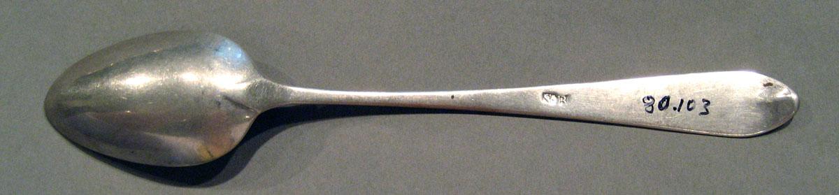 1998.0004.996 Silver Spoon underside