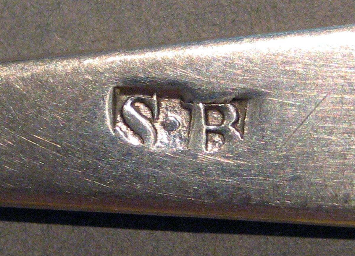 1998.0004.996 Silver Spoon mark