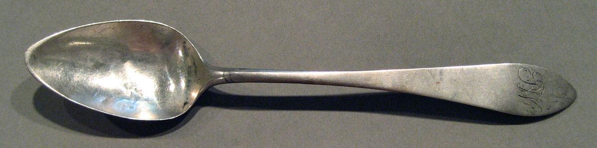 1998.0004.999 Silver Spoon upper surface