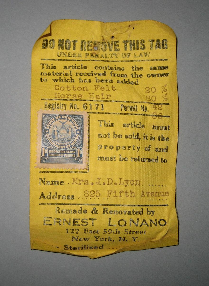 1958.0698 couch tag