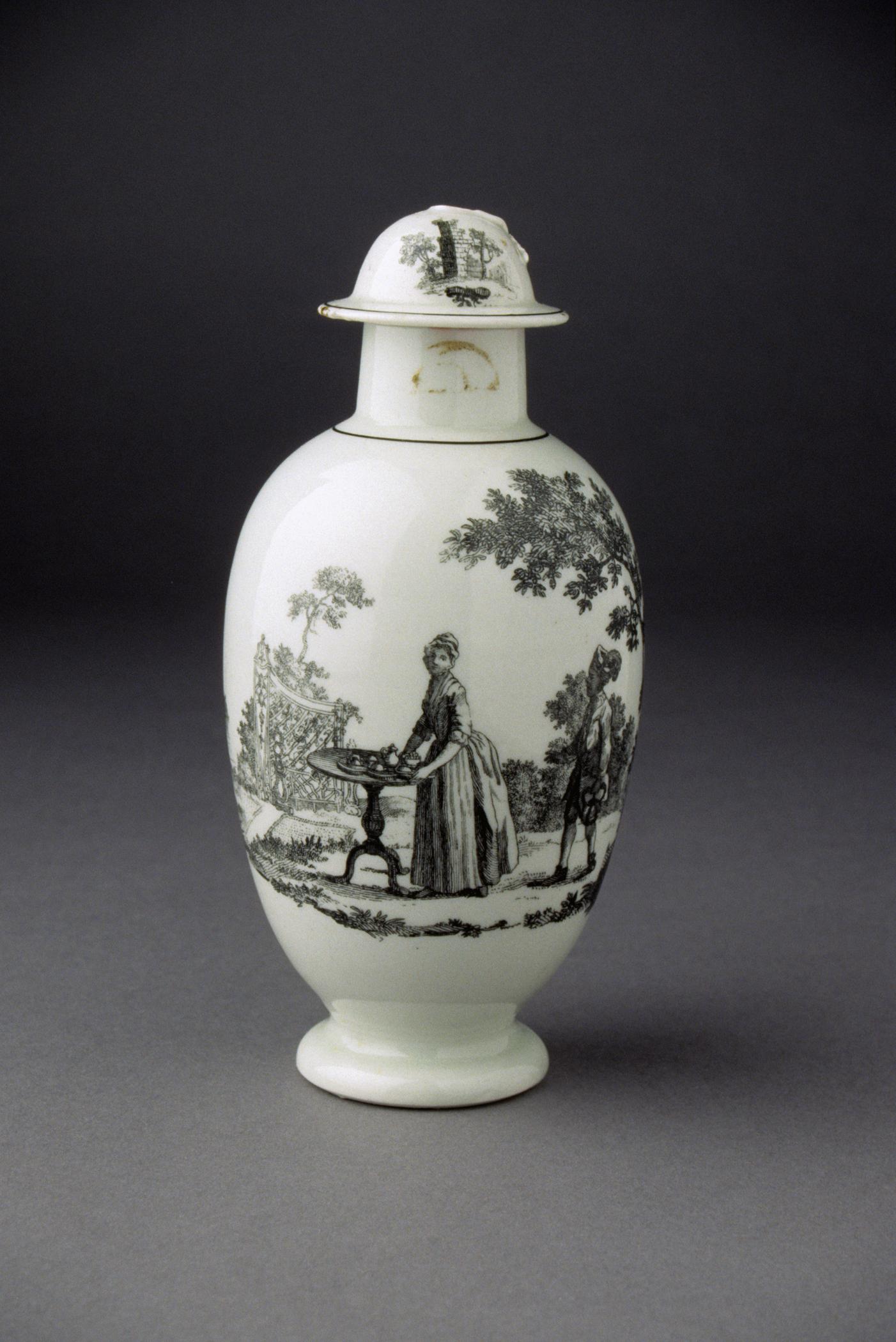 1958.0719 A, B Soft-paste porcelain tea canister (side 2)