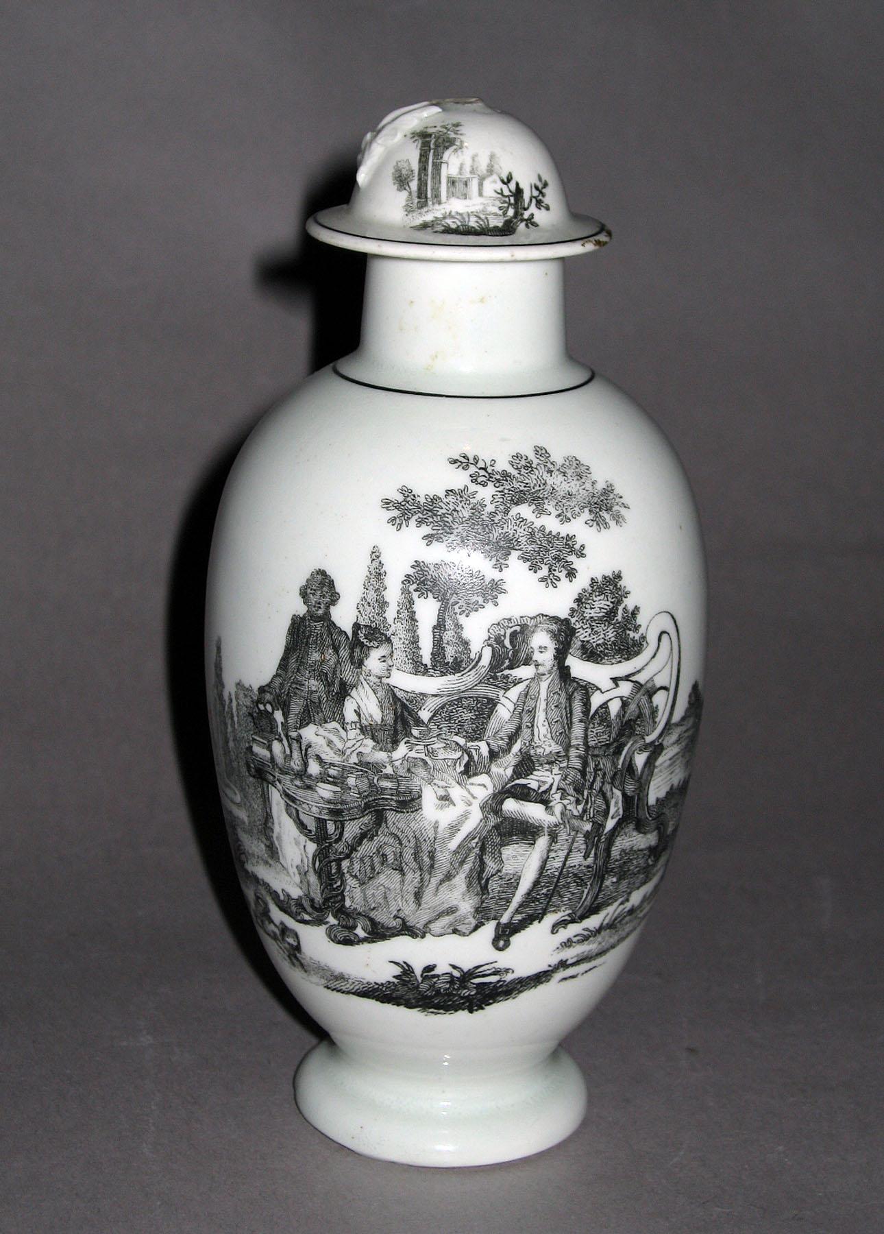 1958.0719 A, B Soft-paste porcelain tea canister