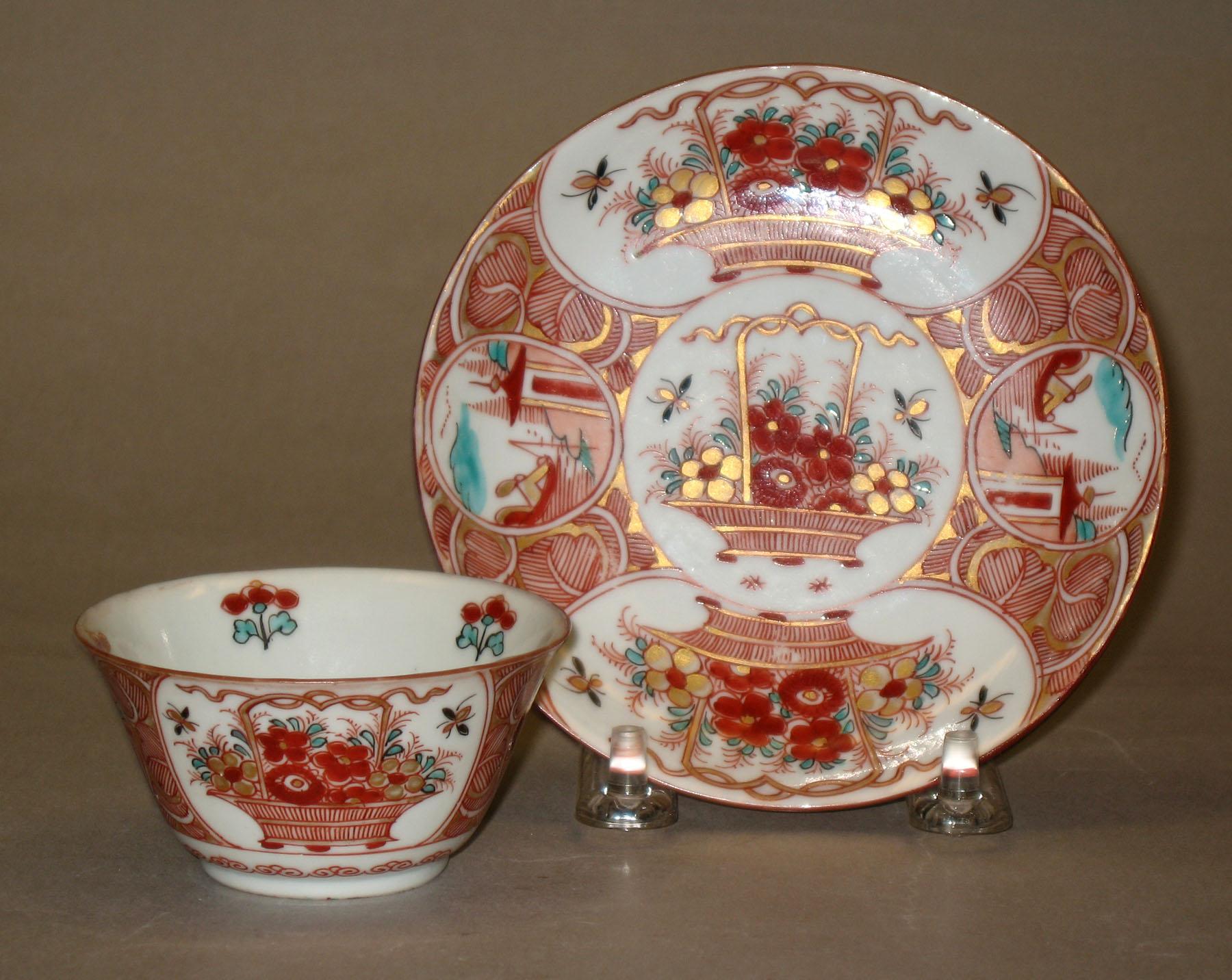 1998.0010 A, B Chinese porcelain teabowl and saucer