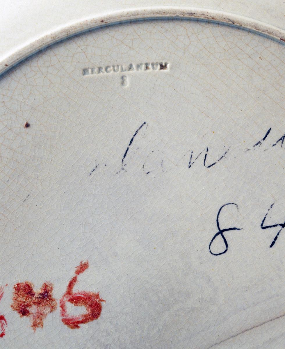 1998.0011.003 Pearlware plate (mark)