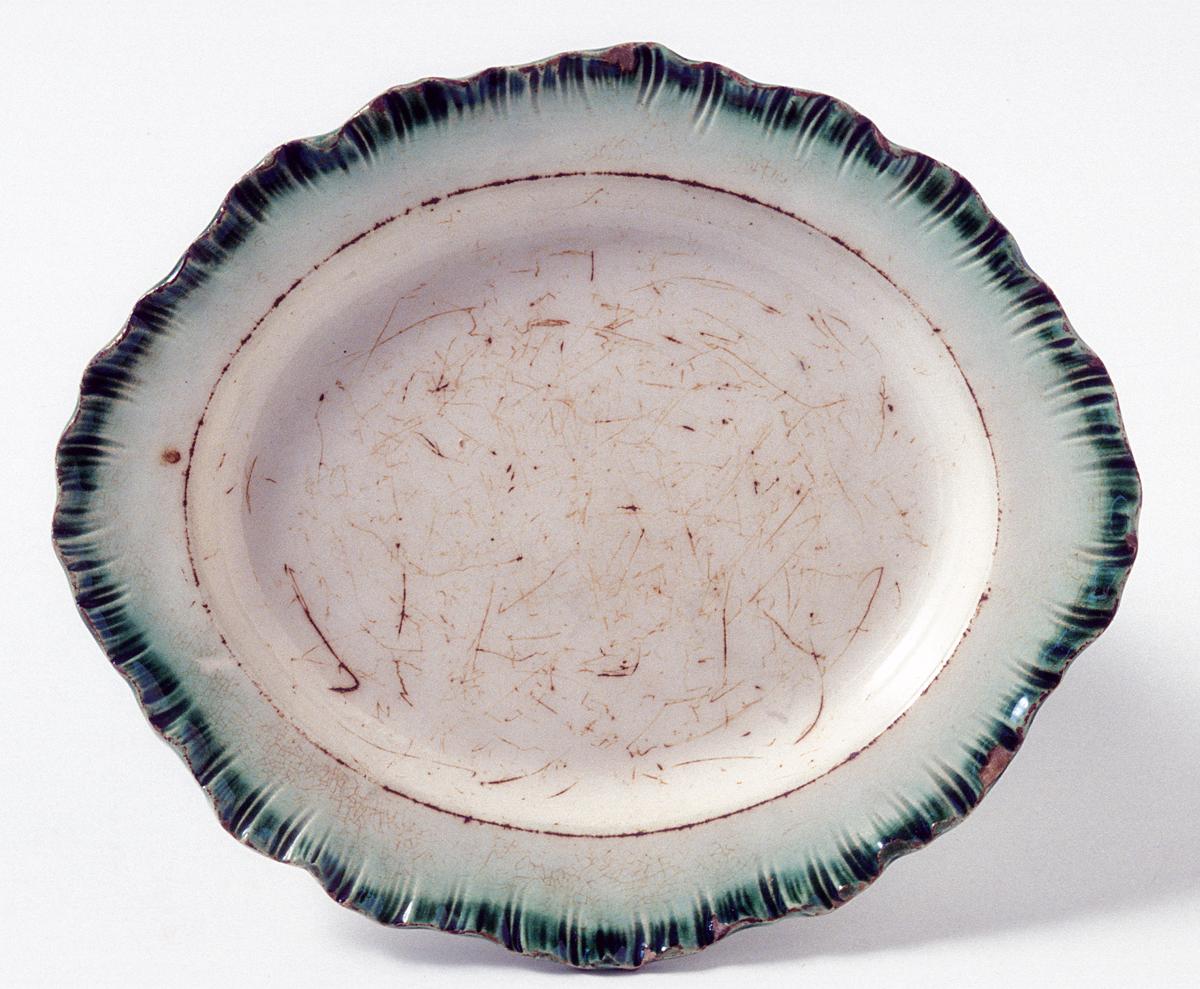 1998.0011.004 Stand or tray