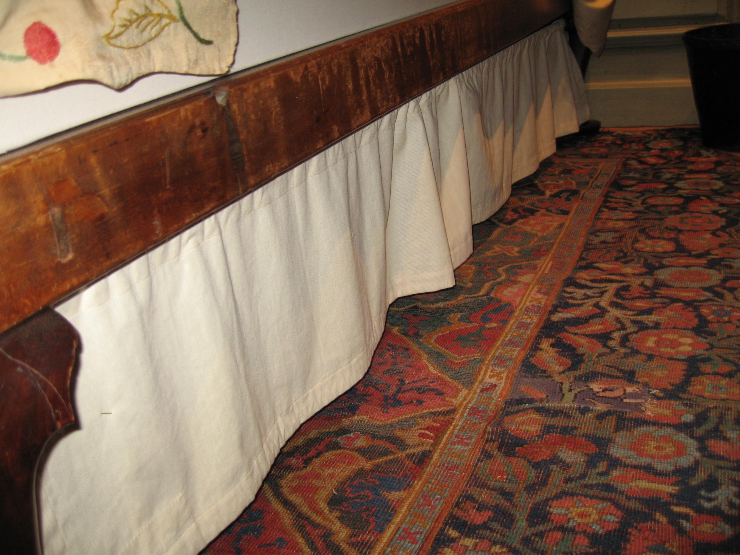 Cecil Bed Rm R bed base valance