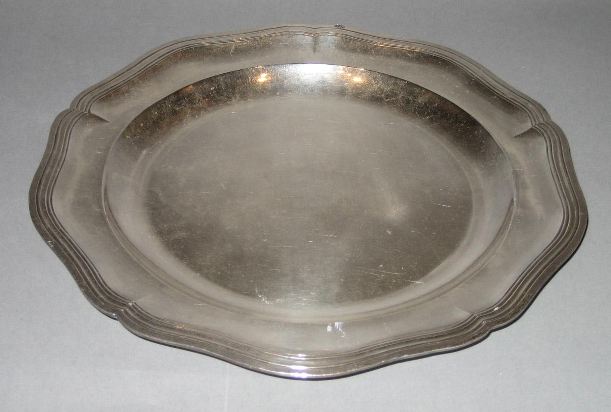 1998.0017.001 Dish