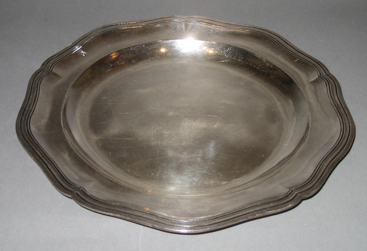 1998.0017.003 Dish