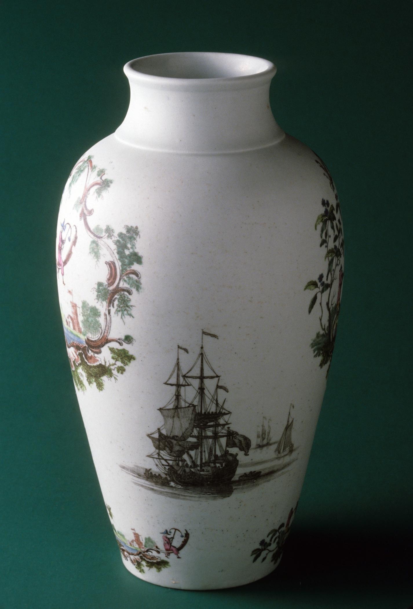 1958.0733 Worcester vase (side 2)