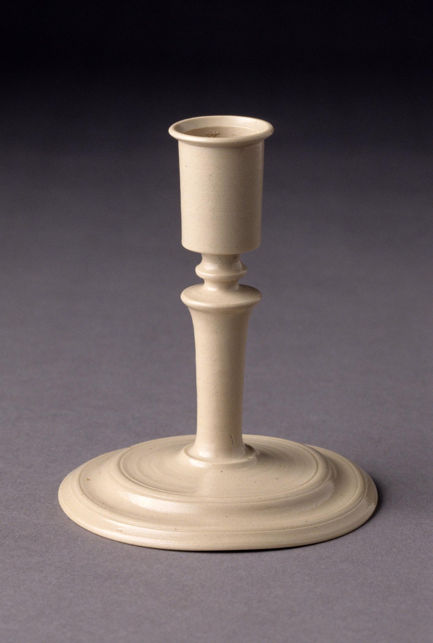 1998.0028.005 Stoneware candlestick