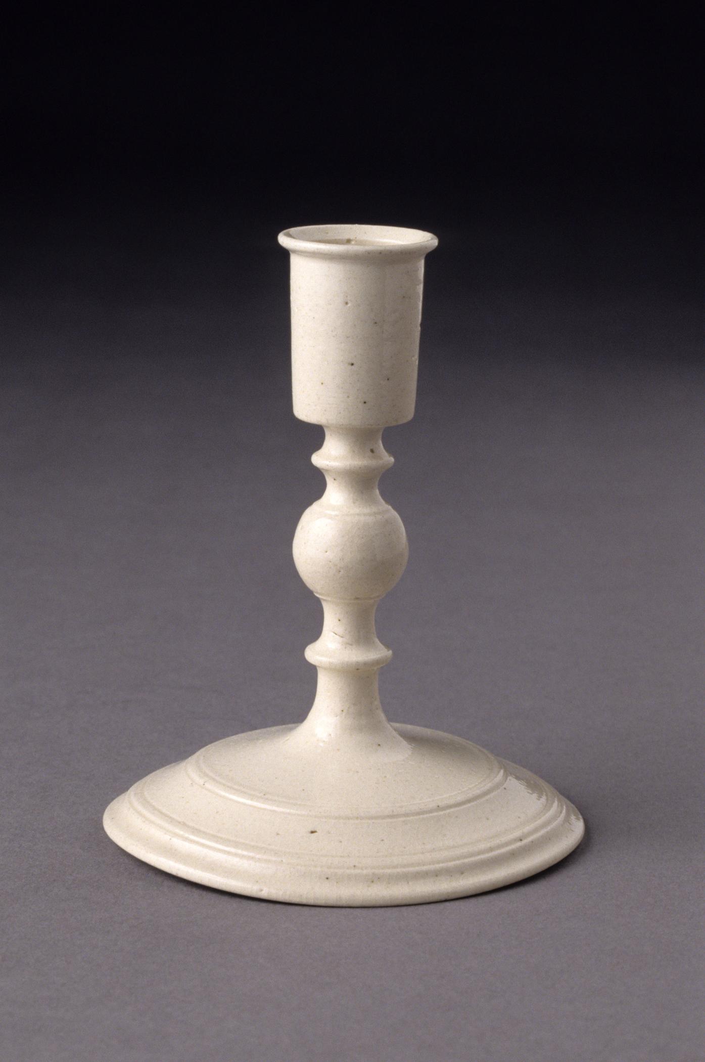 1998.0028.006 Stoneware candlestick