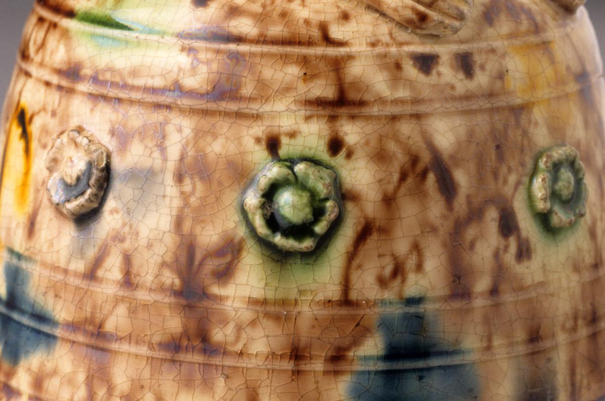 1998.0028.021 Figure (detail)