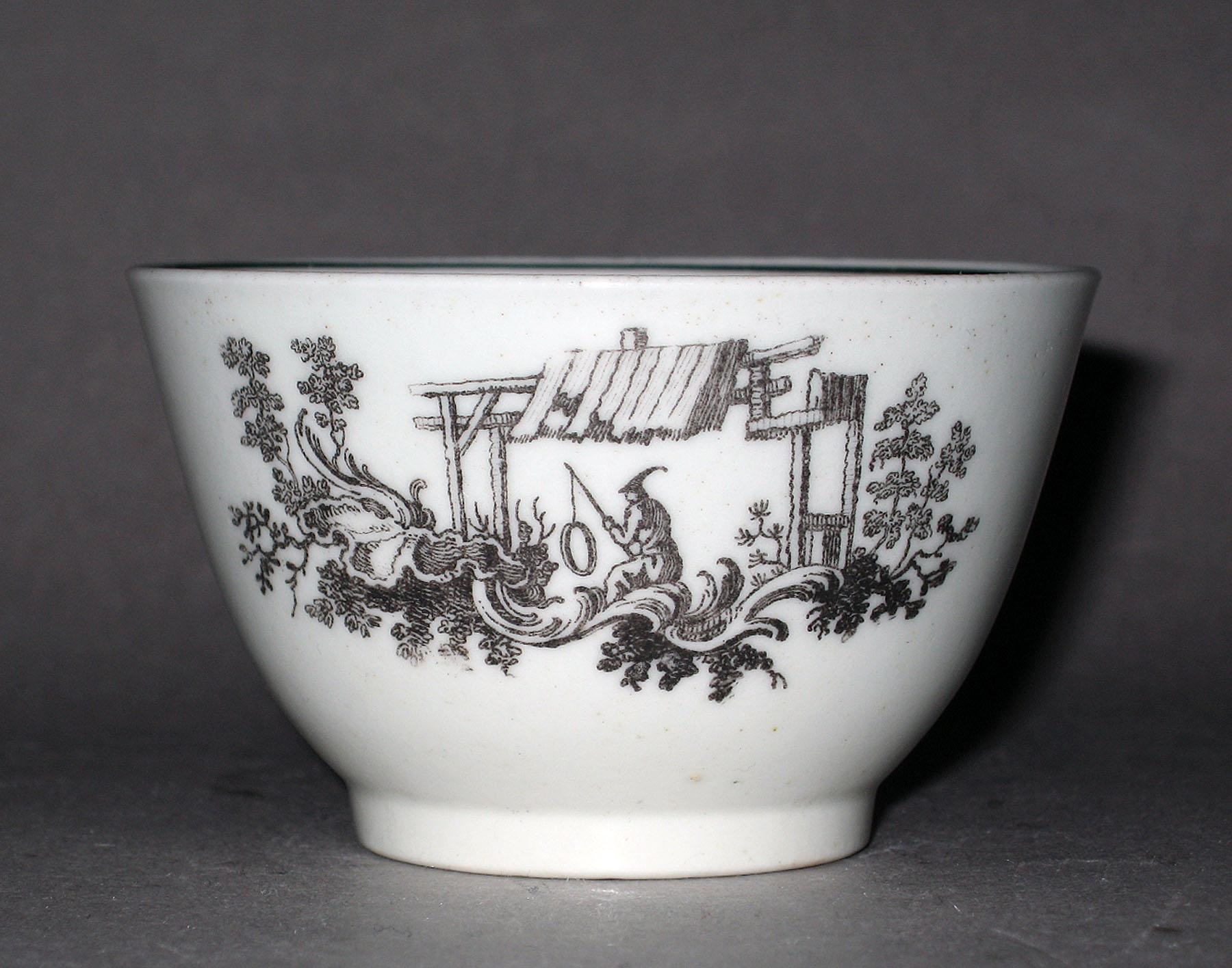 1958.0740 Soft-paste porcelain teabowl (side 2)