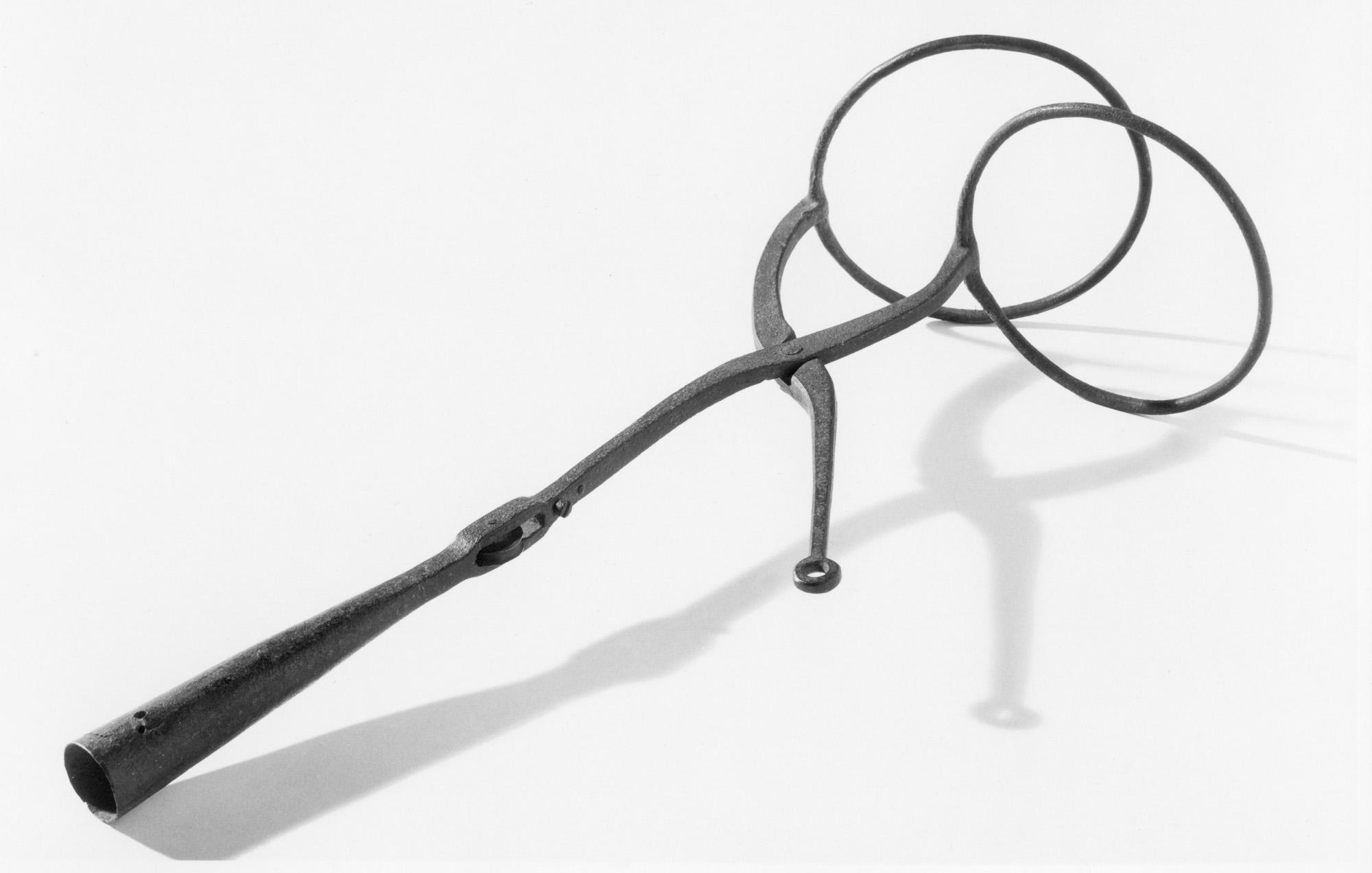 1998.0507 Implement (overall)