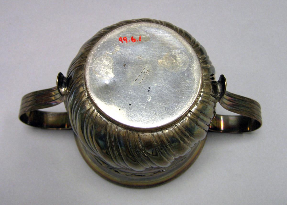 1999.0006.001 Silver Cup underside