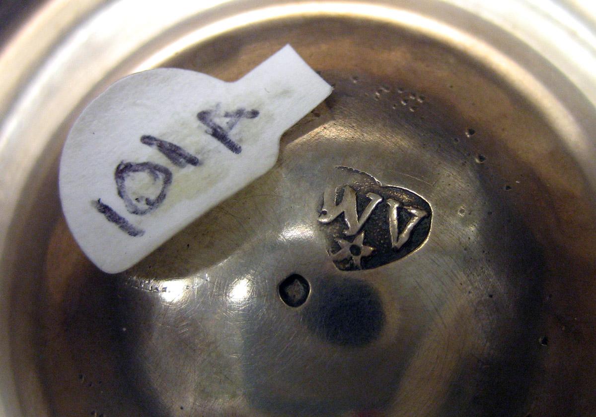 1999.0006.002.001 Silver Salt mark and label