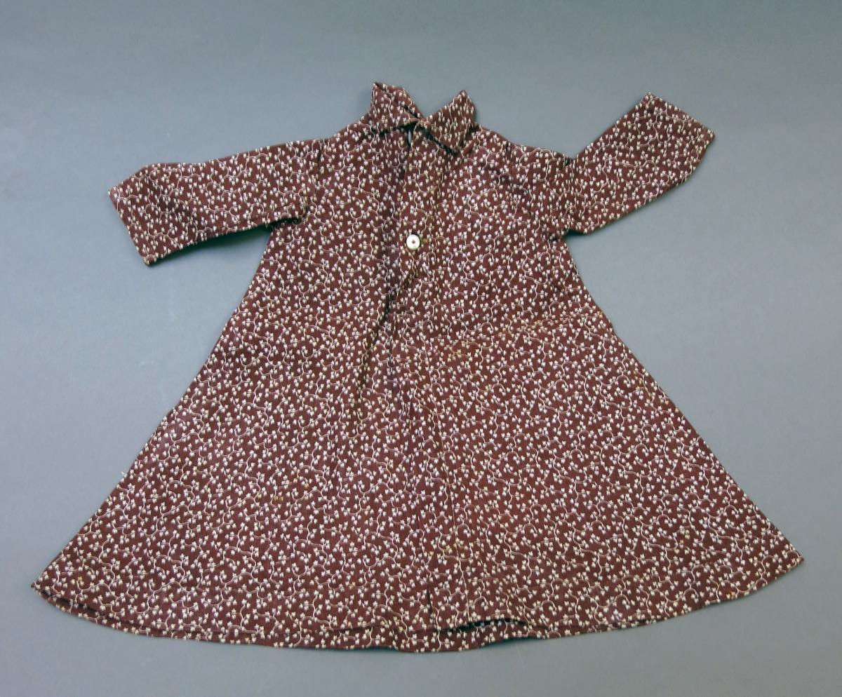 1999.0015.012 Dress, Alt