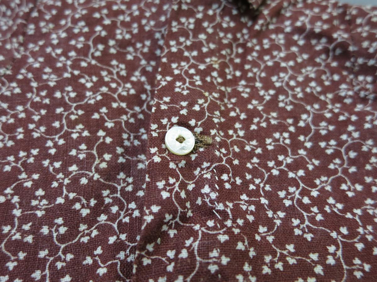 1999.0015.012 Dress, Button