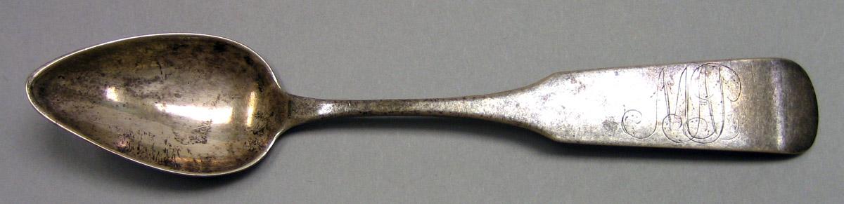 1999.0032.001.004 Silver Spoon upper surface