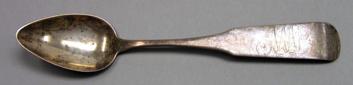 1999.0032.001.005 Silver Spoon upper surface