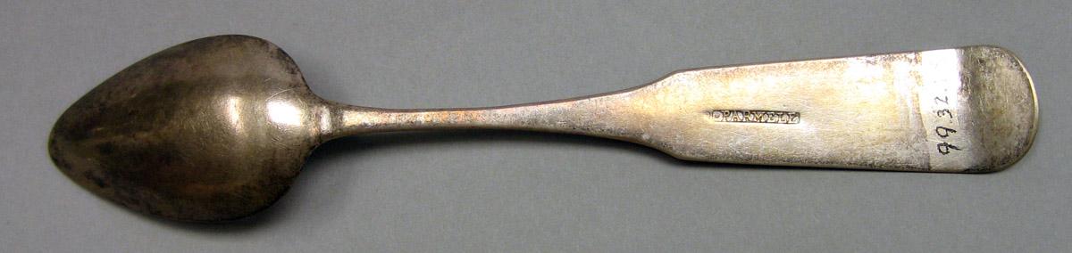 1999.0032.001.005 Silver Spoon underside