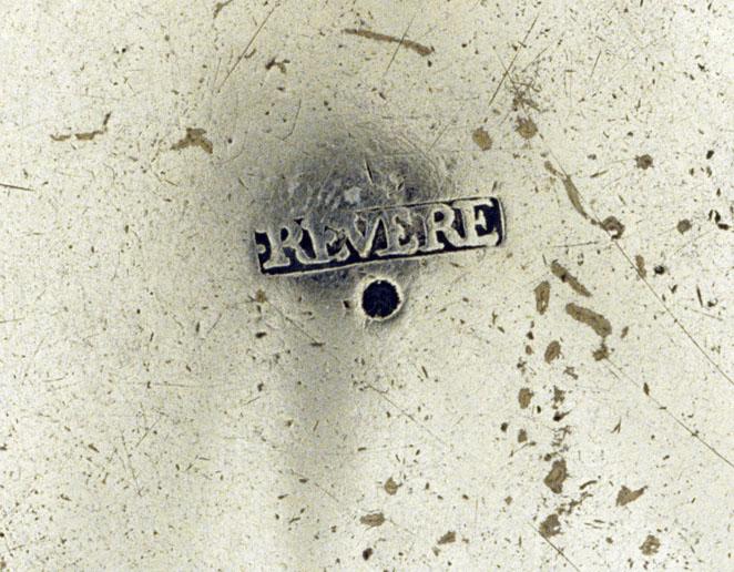 1999.0034 Porringer, detail 1