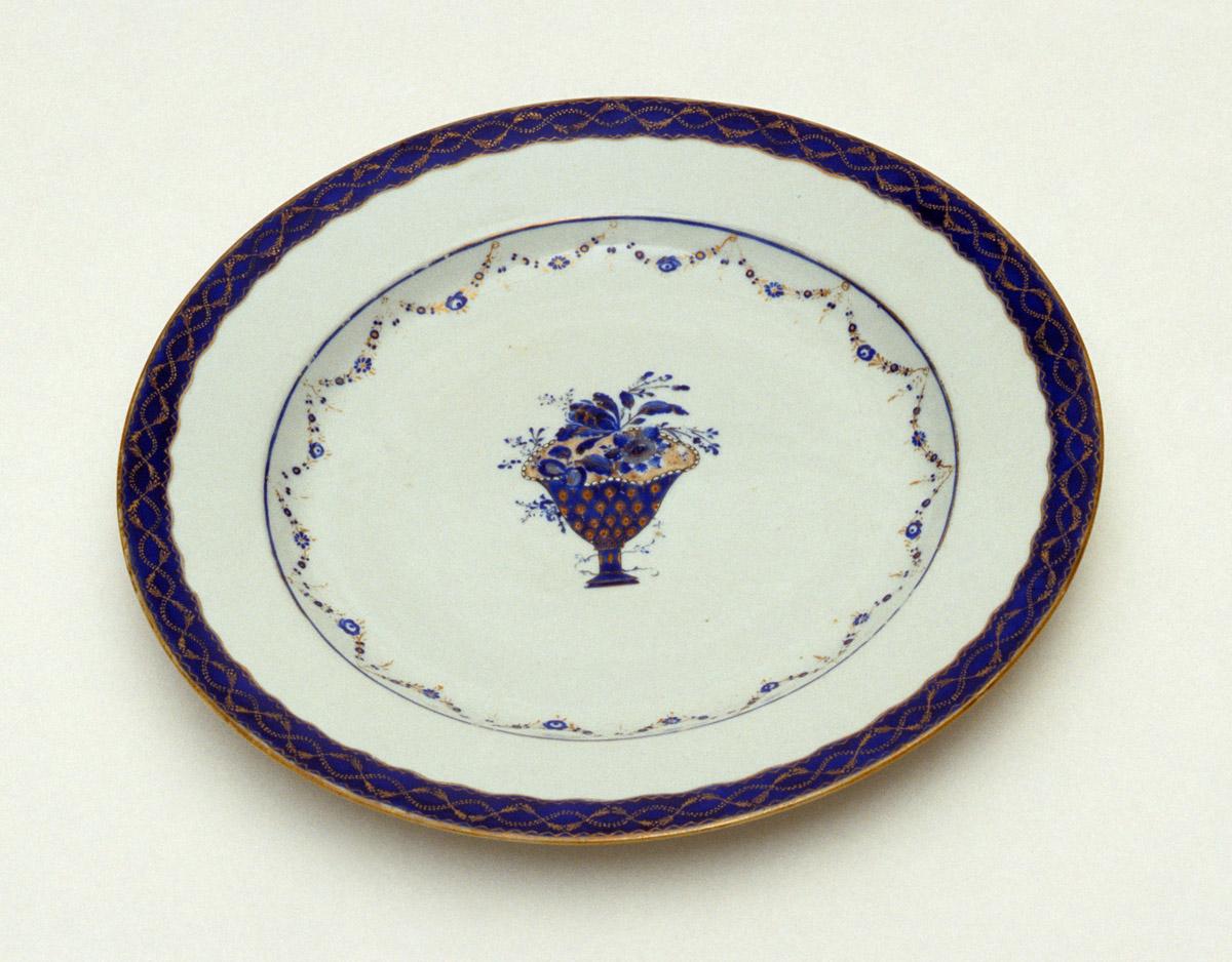 1999.0035.001 Porcelain Plate
