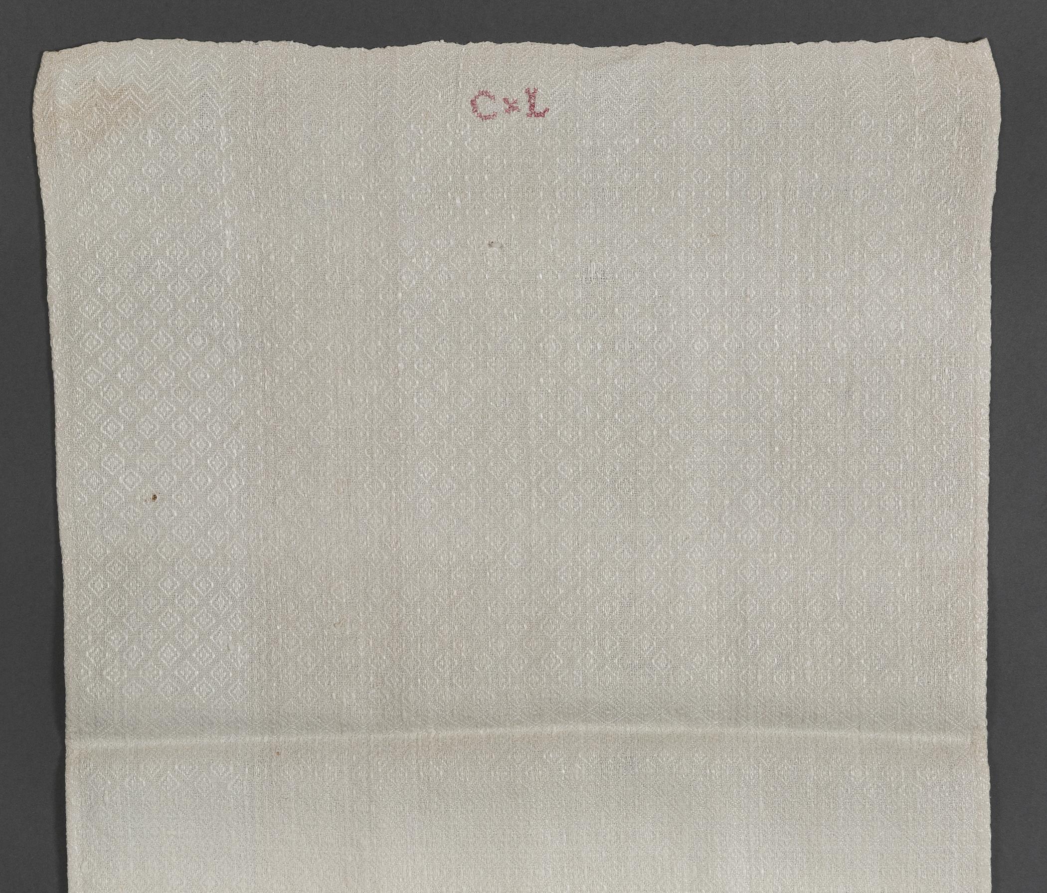 2000.0007.024 Towel, detail 1