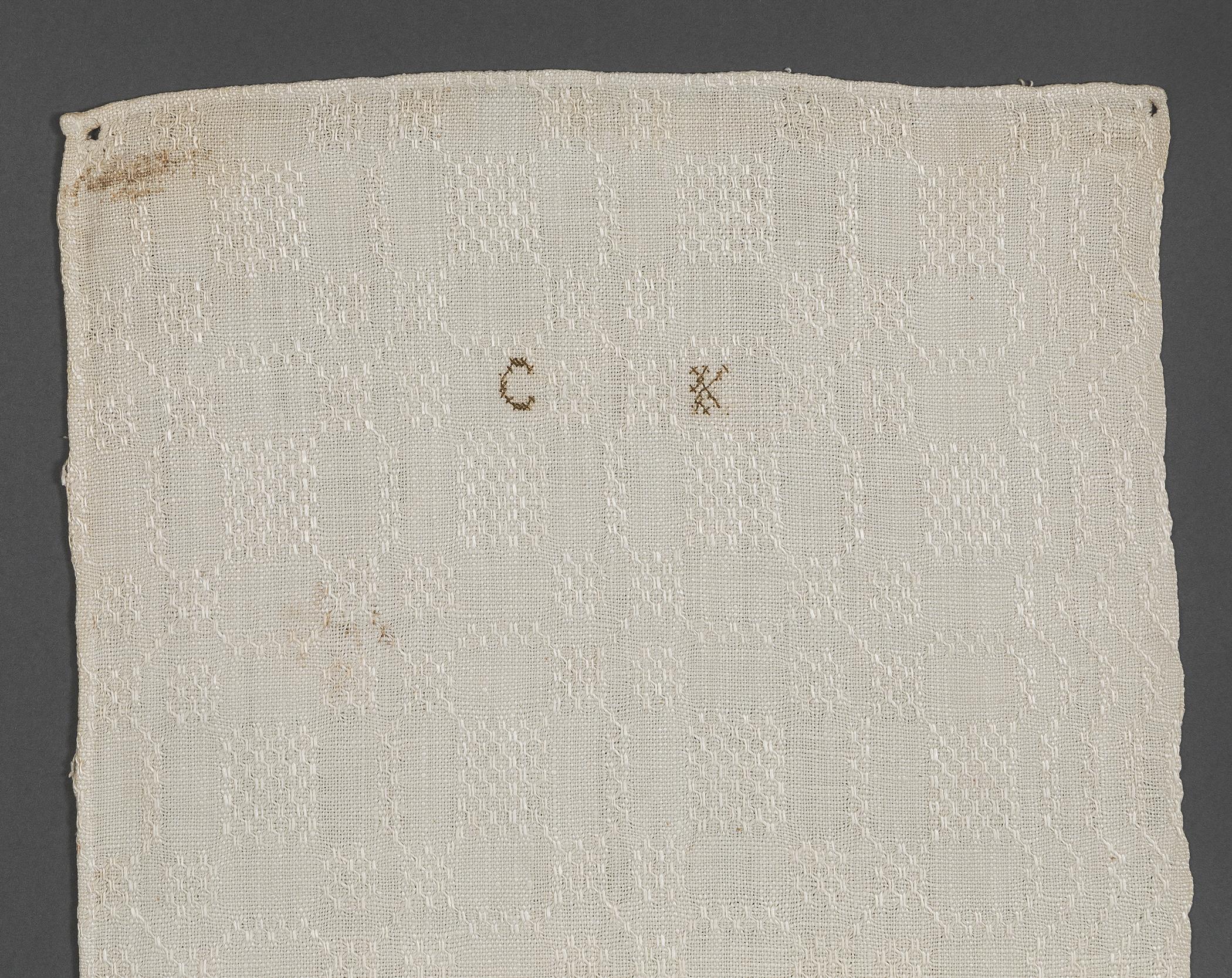 2000.0007.032 Towel, detail 1