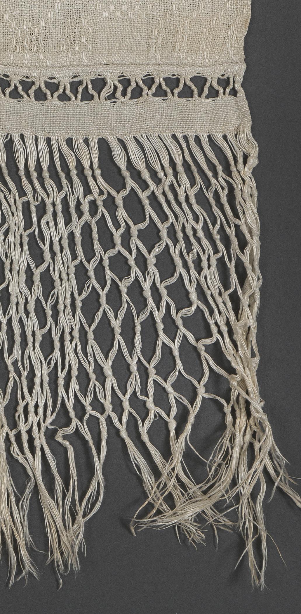 2000.0007.032 Towel, detail 4