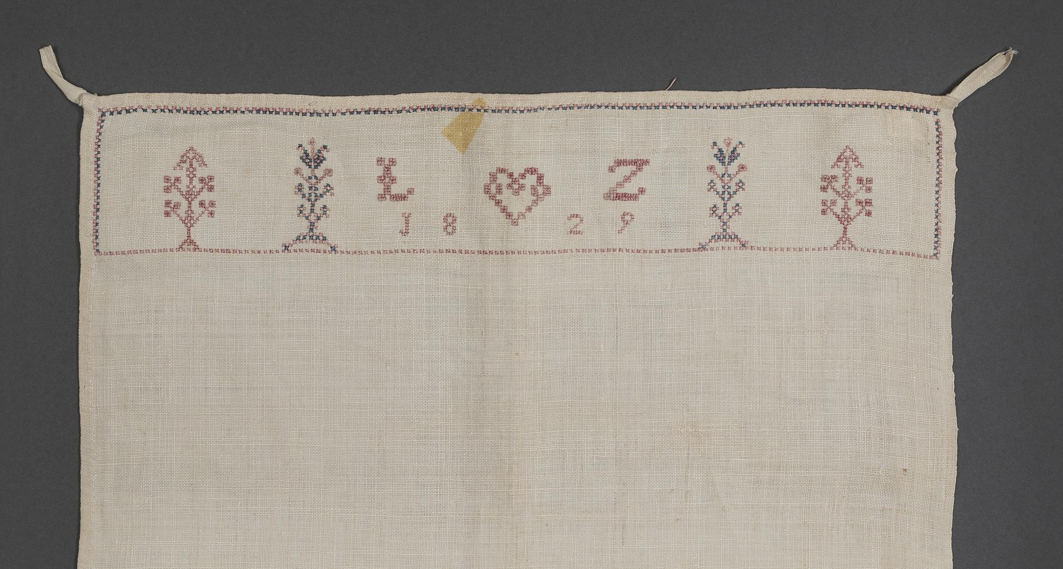 2000.0007.038 Towel, detail 1