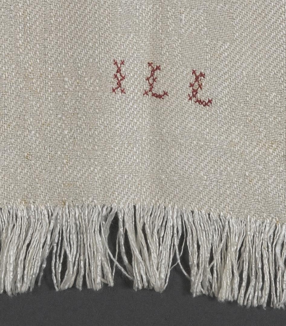 2000.0007.103 Towel, detail 3
