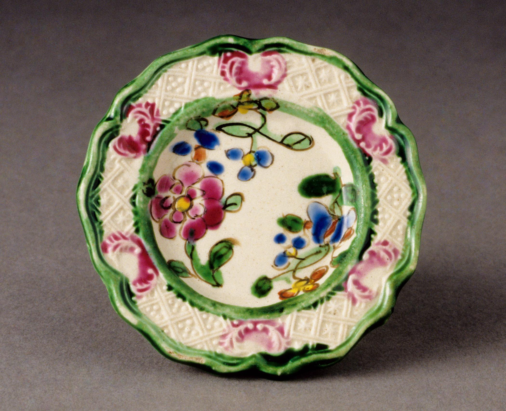 2000.0012.001 Stoneware plate