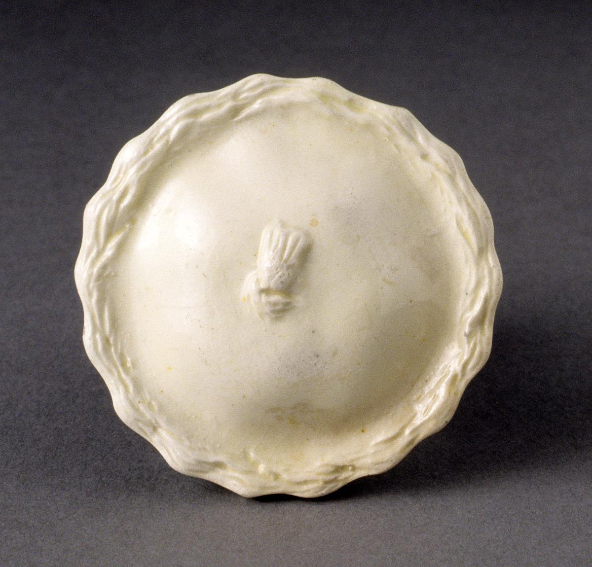 2000.0012.007 Minature Pie Dish
