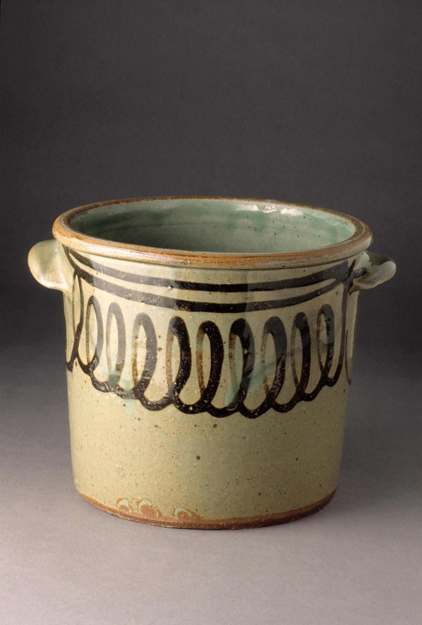 2000.0013 Alkaline-glazed jar or crock