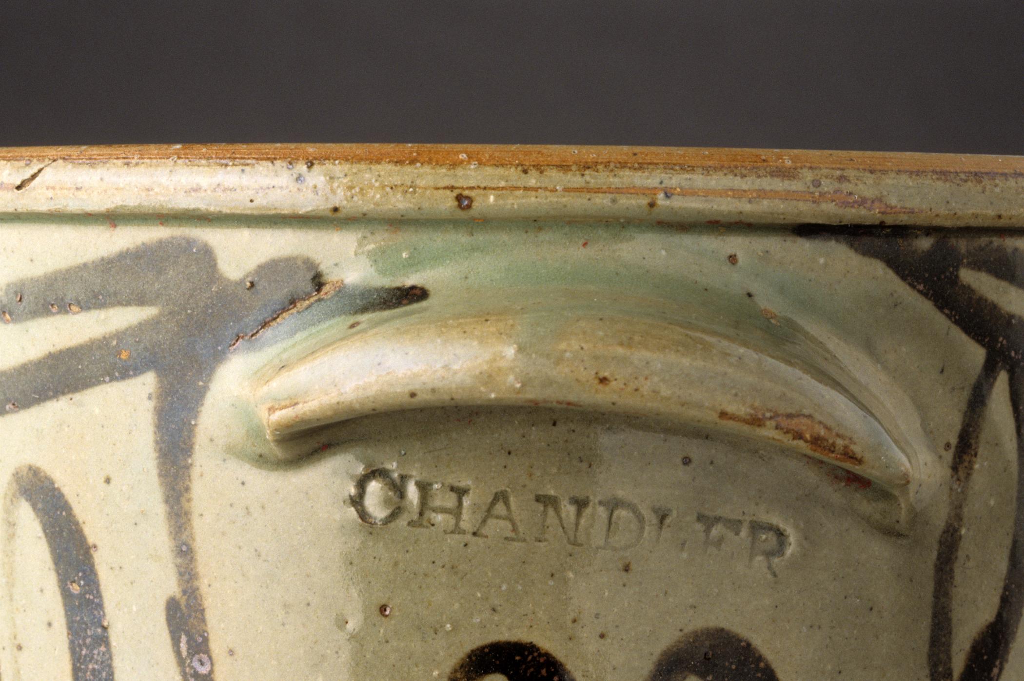 2000.0013 Alkaline-glazed jar or crock (mark)