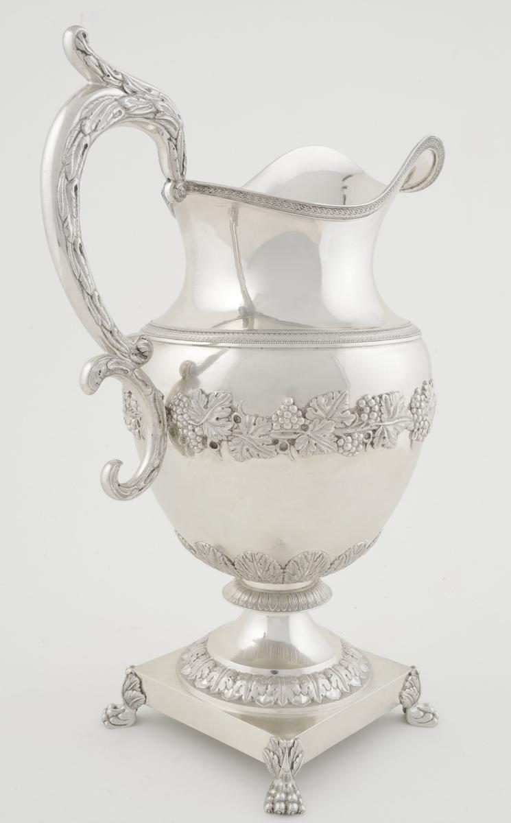 2000.0026 Pitcher, View 2