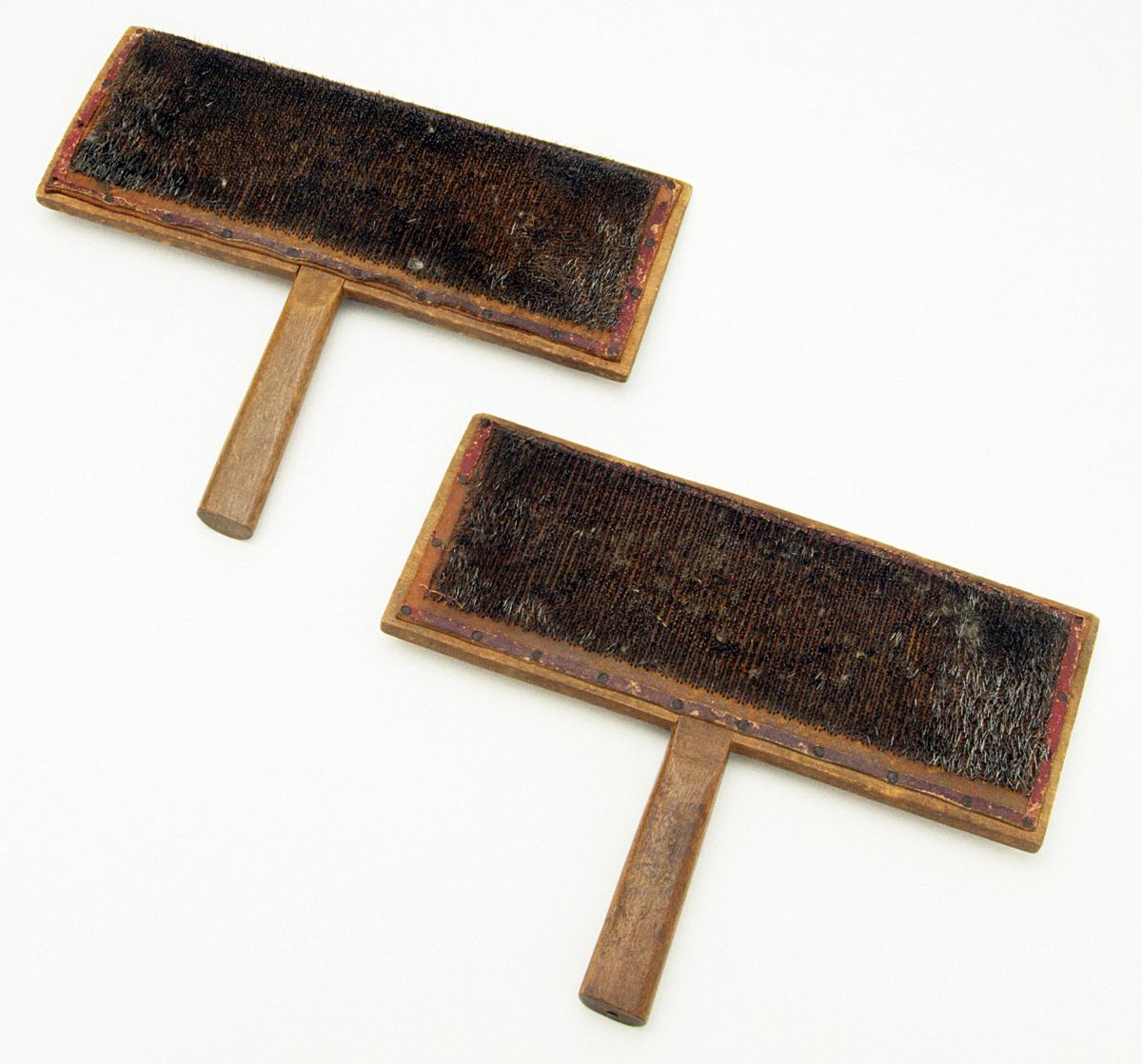 2000.0029.001.001,.002 Tool for Textiles, Card
