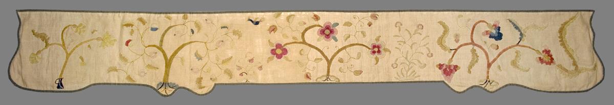 1952.0358.007 Bed Hanging, Valance