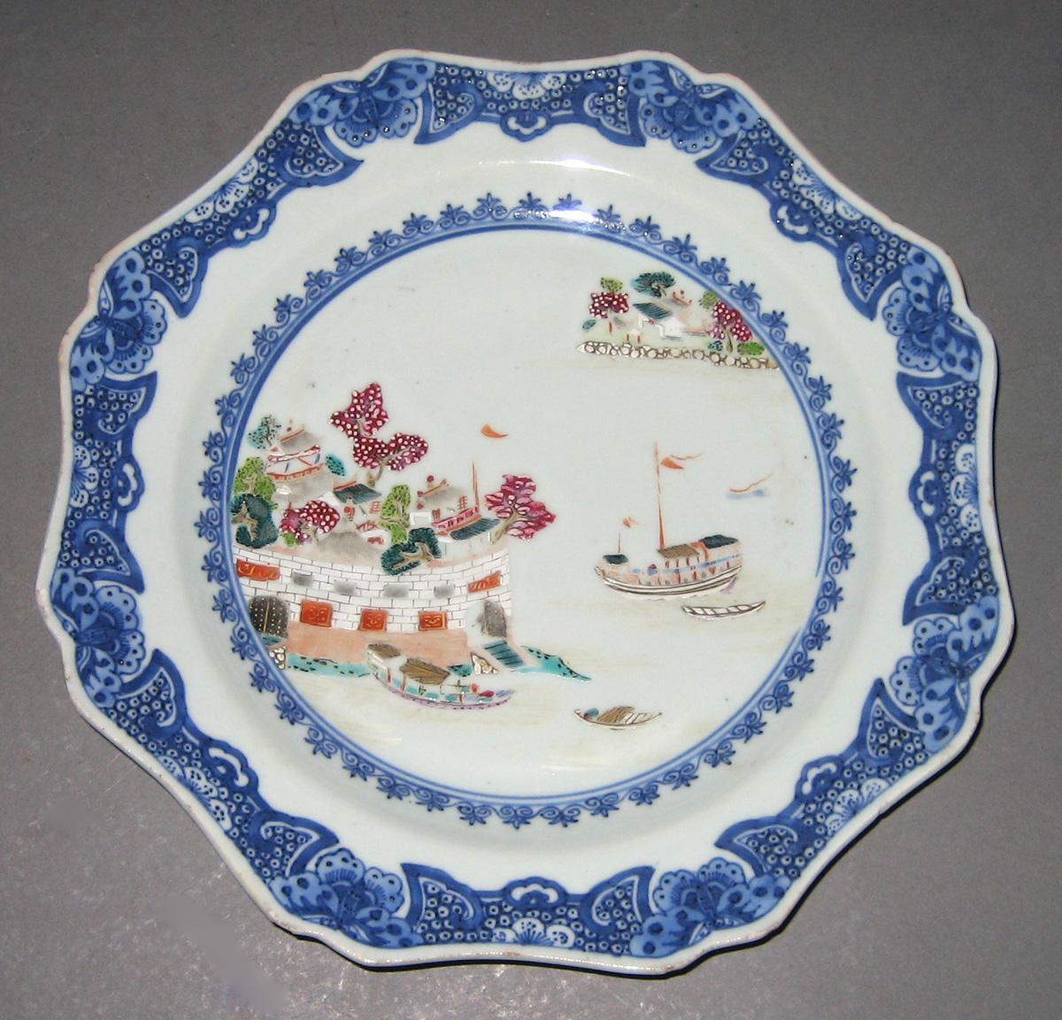 2000.0049.001 Porcelain Plate