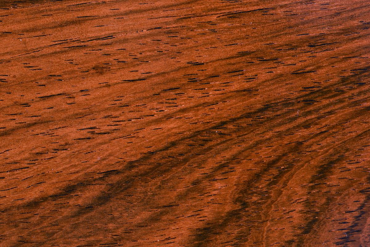 2000.0056 Table, detail 3