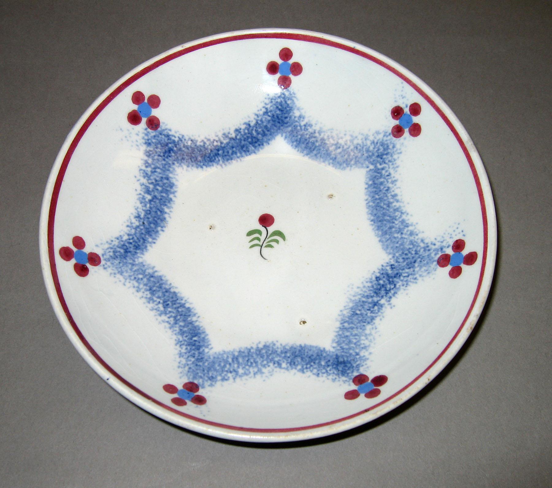 2000.0057.020 Saucer