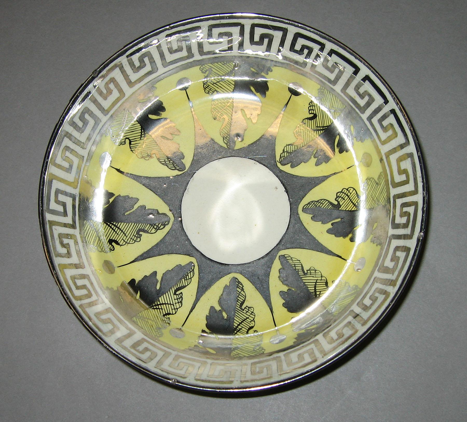2000.0057.023 B Saucer
