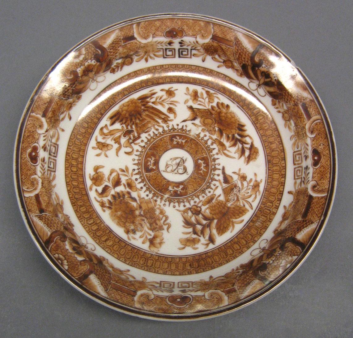 2000.0057.033 Porcelain Saucer