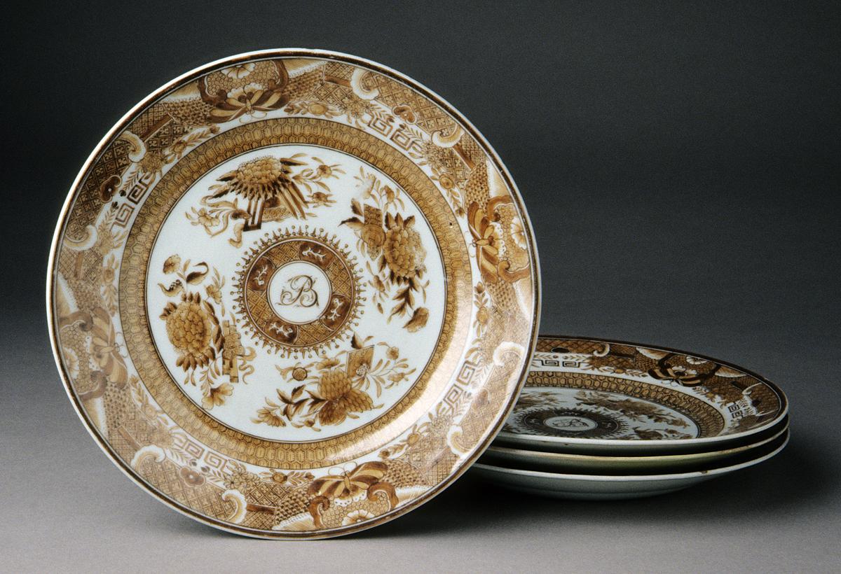 2000.0057.036-.039 Plates